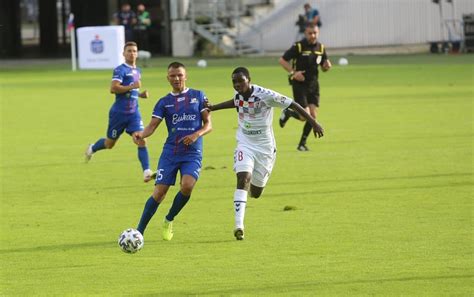 Capacidade do estádio arena zabrze é 24 563 people. Stal Mielec - Górnik Zabrze ONLINE. Gdzie oglądać ... Stal ...