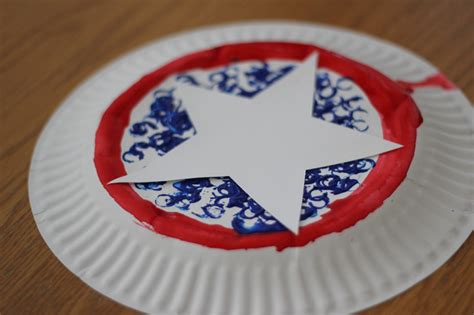 Toddler Approved Easy Captain America Shield Craft For Kids Using Lego