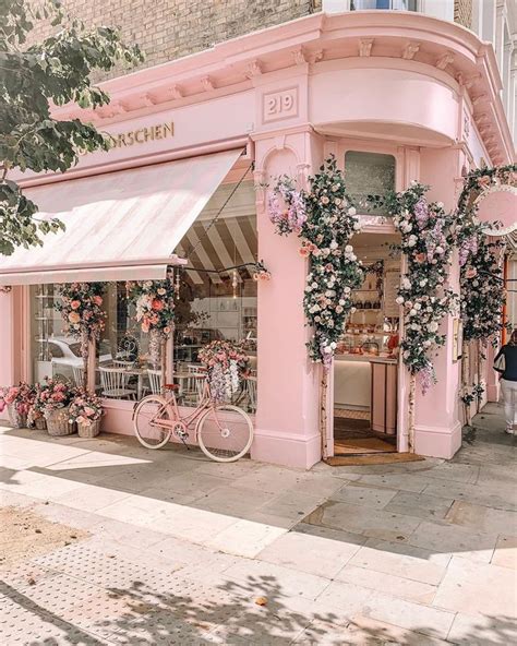 Pretty In Pink 🌸🎀💕 📸 By Erinlindsaydlondon Cafe Interior Design