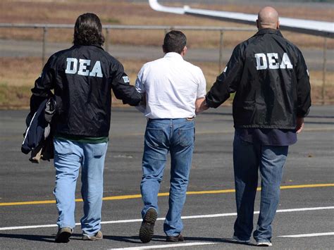 Dea Agents Allegedly Had Sex Parties With Prostitutes Hired By Drug Cartels Business Insider