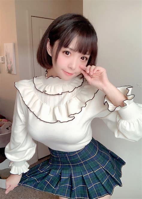 【画像】これが中国で今一番いい感じエッチじゃんだとされているコスプレイヤーらしい 女子アナお宝画像速報－5chまとめ