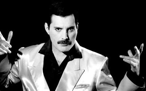 A 27 Años De La Muerte De Farrokh Bulsar Freddie Mercury El Sol De