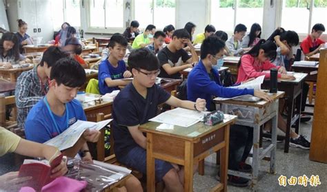 Yct speaking test primary level. 會考作文「從陌生到熟悉」 考生多用自身經驗入題 - 生活 - 自由時報電子報