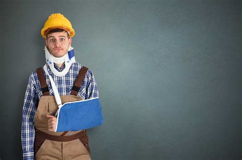 Selbst der gewissenhafteste vermieter oder grundstücksbesitzer kann nicht immer dafür garantieren, dass die immobilie sich jederzeit in makellosem zustand befindet. Betriebshaftpflicht-/ Haus ...