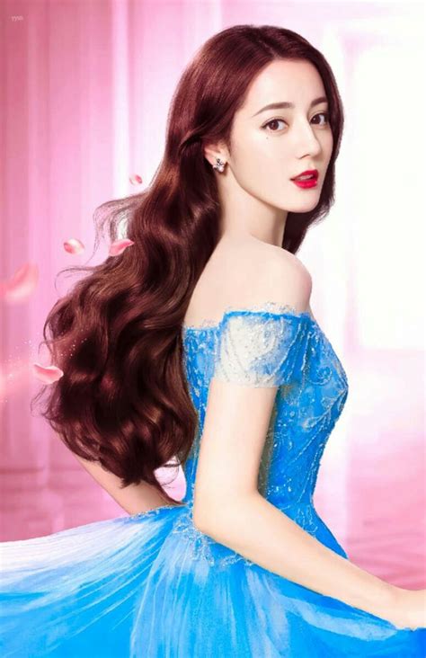 Xinh Như Một Nàng Công Chúa 😍 Dilraba Cre Twt 👑 Princess Disney Princess Disney Characters