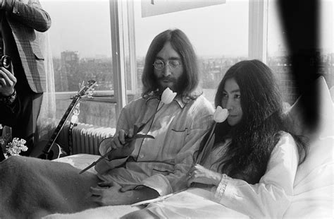 ゆうパック John Lennon And Yoko Ono★life With The L レーベル
