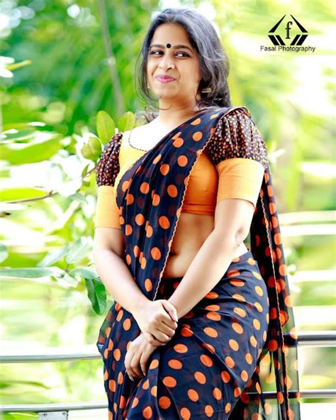 The Fresh Malayali Malayalam Serial Actress Sadhika Venugopal Latest