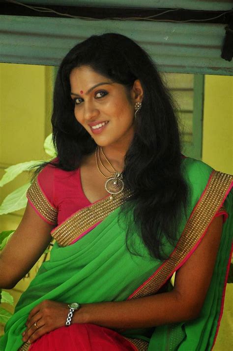 Actress Swasika Latest Hot Stills In Saree Tolly Cinemaa Gallery
