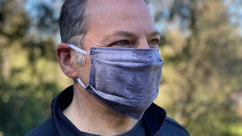 Coronavirus Updates Cdc Says Cloth Masks For Public Us Deaths Top 7k