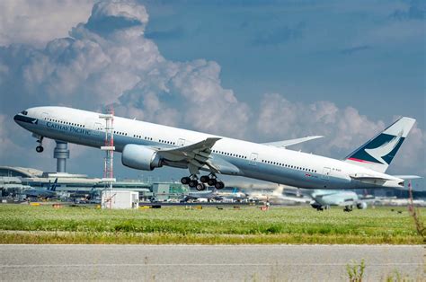 Cathay Pacific 777 300er B Kqx Our 50th 777 300er Departur Flickr