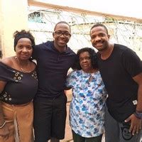 É irmão do ator marcelo batista. Mumuzinho surpreende no 'Super Chef', dá crédito à mãe ...