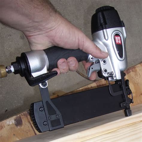 Tearing off a sticky bandage can be painful, and dealing with with the irritating nuisance of leftover adhesive only adds to the headache. How do I attach skirting boards to a plaster wall? - Home ...