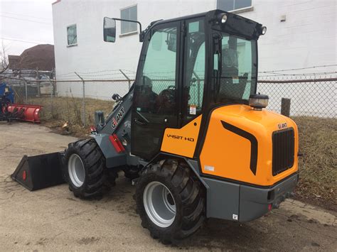 Giant V452 Hd Compact Wheel Loader New And Demonstrator