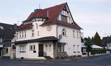 Gut befestigte wege laden ein zum spaziergang und zur erholung in der natur. Aus dem Elisenhof wird der Olivenhof - Bürgerportal ...