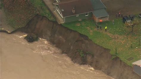 Skagit River Flooding Causes Banks To Erode Threatening Several Homes