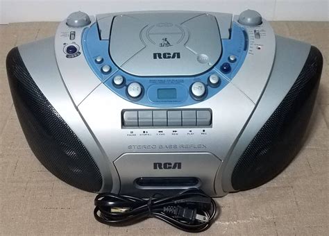 Vintage Rca Rcd110 Portable Cd Player Amfm And 9 Similar Items