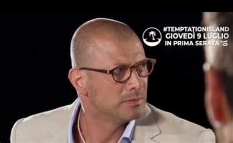 The single night in rome. Chi è Alessandro, il fidanzato di Sofia a Temptation ...