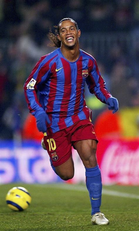 Pin On Zdjęcia Ronaldinho