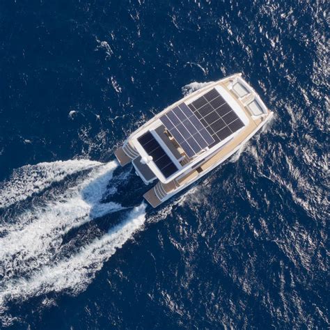 Hope your question is answered. Tesla Model Y Yacht : Tesla Model X Tows Boat Up A ...