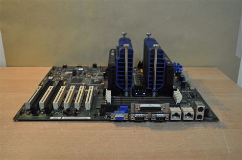 Dell Pn 00056382 12951 8ch 0477 Rev A06poweredge 2300 Motherboard
