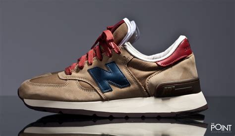 Crafted with the finest materials and emblazoned with the iconic nb logo, the men's new balance 327s boast modern day comfort while still retaining the original, retro vibe that new balance is famous for. Zapatillas New Balance M990 DAN Made In Usa, tenemos la ...