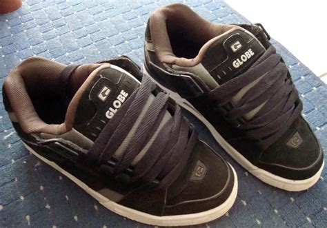 Discover the best women's skateboard shoes in best sellers. Globe Shoes: Globe Sabre. Oldschool chunky skate shoes