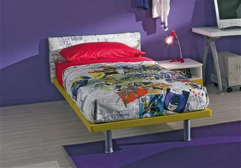 Outfit your son's nightstand with a lego robin alarm clock, so he's always on time to save gotham. Kids Bedroom Superhero - Batman Bed | Batman bed, Bed, Bed ...