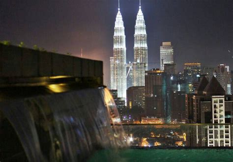 Airbnb apartment Kuala Lumpur  Get a $25 Airbnb coupon!