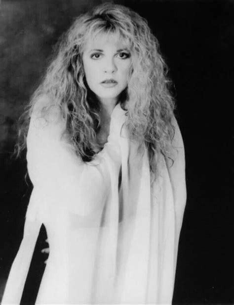 pin by brenda thensted on and even more stevie nicks stevie nicks fleetwood mac stevie nicks
