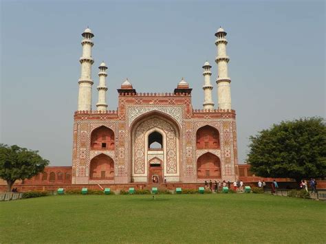 23 Famous Mughal Monuments That You Must Know