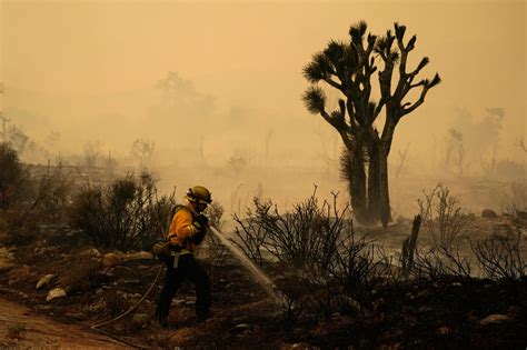 Enormous California Wildfire Threatens Desert Homes Near La The