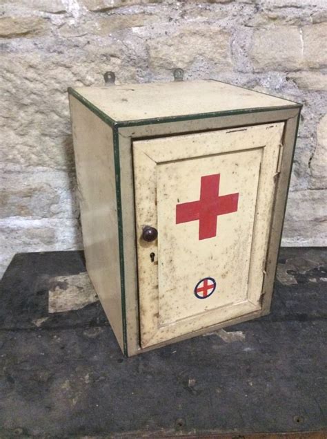 Dress your wall with cubes! Vintage Metal First Aid Medical Wall Mounted Cabinet ...