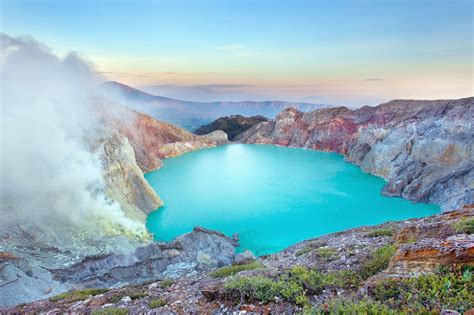 East Javas Ijen Crater Reopens To Tourists Tourism Indonesia