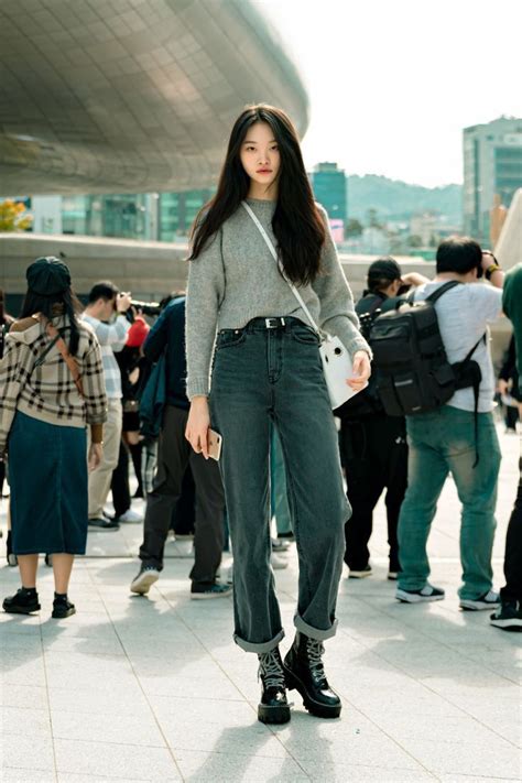 Seoul Womens Street Style 한국 패션 스타일 거리 패션 의상 코디