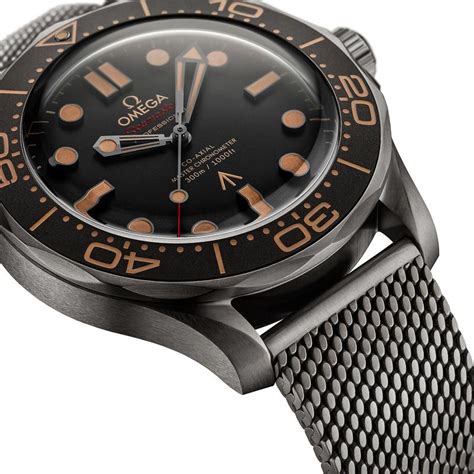 James Bonds Neue Uhr Omega Seamaster Diver 300m 007 Edition 2020