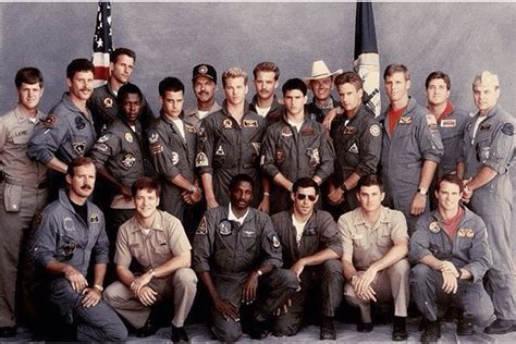 Today Is Top Gun Day The Entire Cast Of Top Gun In 1985 Oldschoolcool