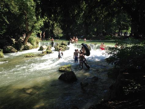 Eine kutschfahrt ist die etwas andere art, münchen kennen zu lernen. Englischer Garten - Jardin Anglais - Schöne Stadtführung ...