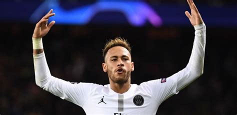 €110.00m* feb 5, 1992 in mogi das cruzes, brazil. En detalle el nuevo diseño del logo de Neymar | Marketing ...