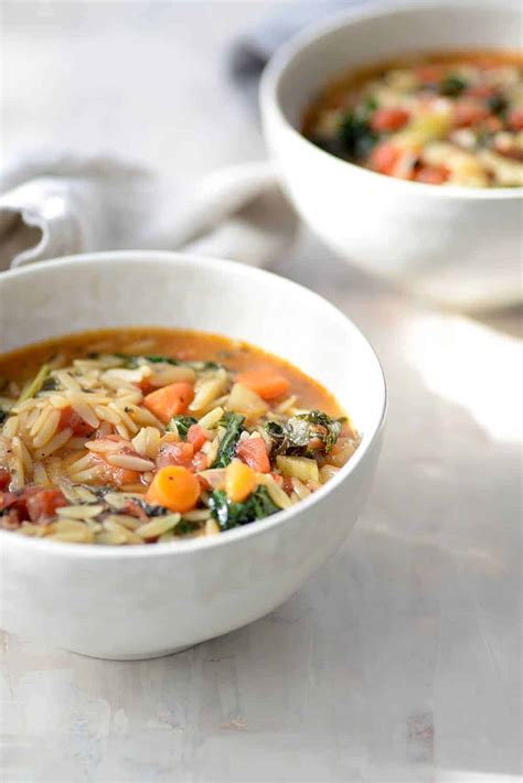Simple Tuscan Kale Soup Recipe Delish Knowledge 2024