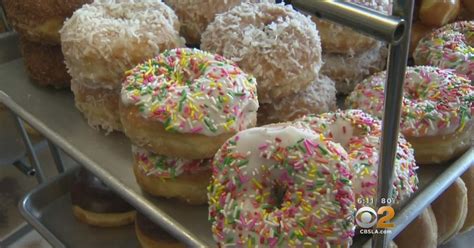 Thousands Back Mom And Pop Shop Sign Petition To Keep Dunkin Donuts