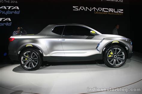 Check spelling or type a new query. Hyundai Santa Cruz Crossover Concept side at the 2015 ...
