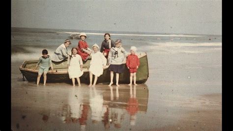 Vintage Color Autochrome Photos Of European Beaches From The Early