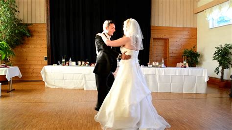 hochzeitstanz von uns - YouTube