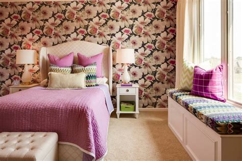 If you want to create the perfect private. 23+ Floral Wallpaper Designs, Decor Ideas | Design Trends ...