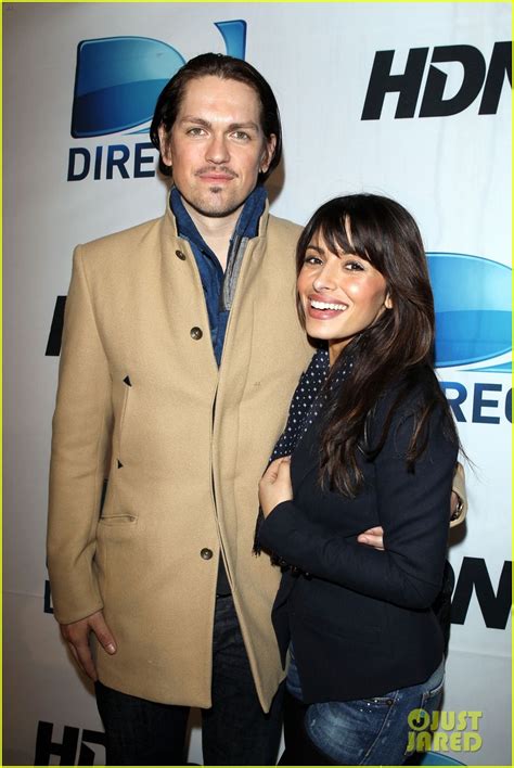 How many kids does sarah shahi have? Steve Howey & Sarah Shahi Split After 11 Years of Marriage ...