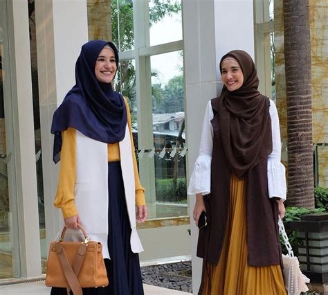 Perpaduan warna hijau di interior dan eksterior rumah dijamin bikin mata segar. Hijau Army Cocok Dengan Warna Apa - Tips Mencocokan