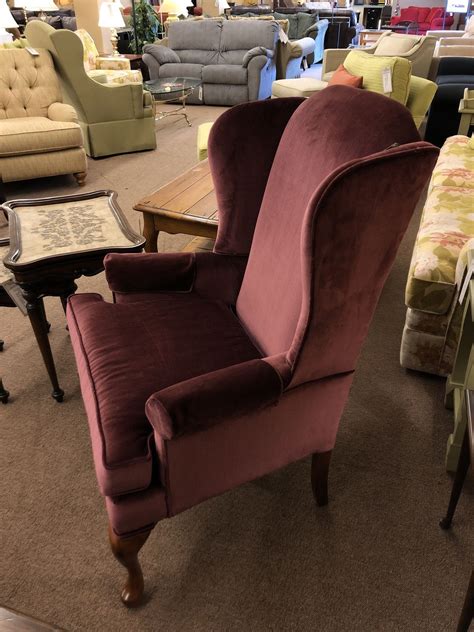 Broyhill Burgandy Wing Chair Delmarva Furniture Consignment