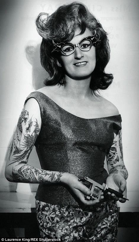 Vintage Photographs Reveal Tattoo Mad Men And Women With Inkings From