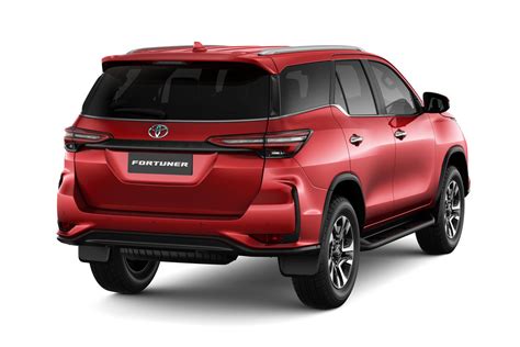 Updated Toyota Fortuner Revealed - Cars.co.za