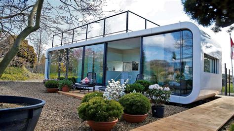 With over a century of history in stained glass window design, repair, and restoration associated crafts® & willet hauser® has become the largest stained glass studio in the world. Gegen die Wohnungsnot - Hamburgs moderne Mini-Häuser ...
